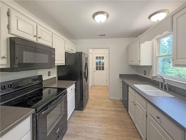 120 Brookstone Court, Athens, GA 30605