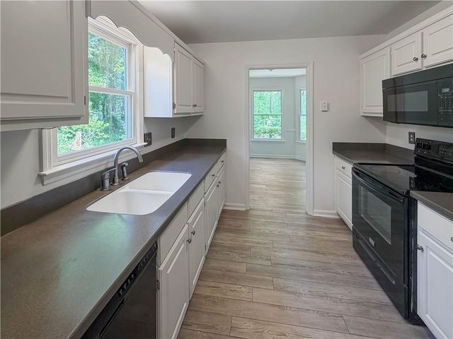 120 Brookstone Court, Athens, GA 30605