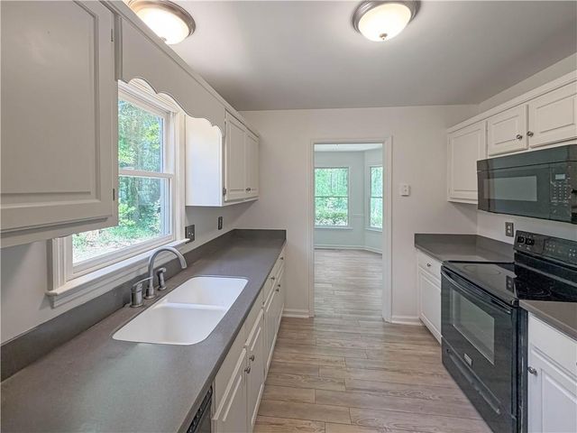 120 Brookstone Court, Athens, GA 30605