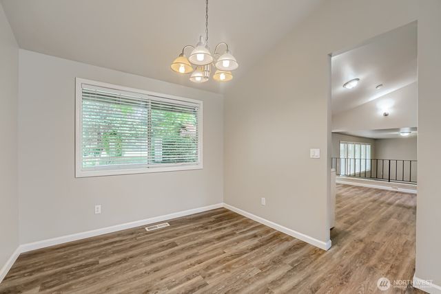 22206 SE 250th Street, Maple Valley, WA 98038