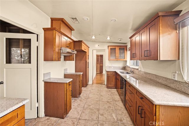 812 South, Glendale, CA 91202