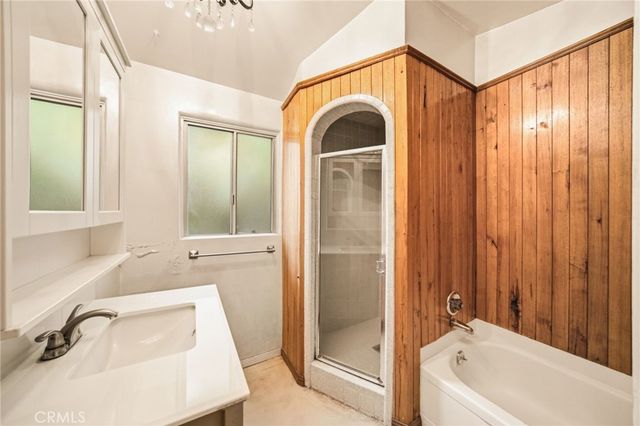 812 South, Glendale, CA 91202