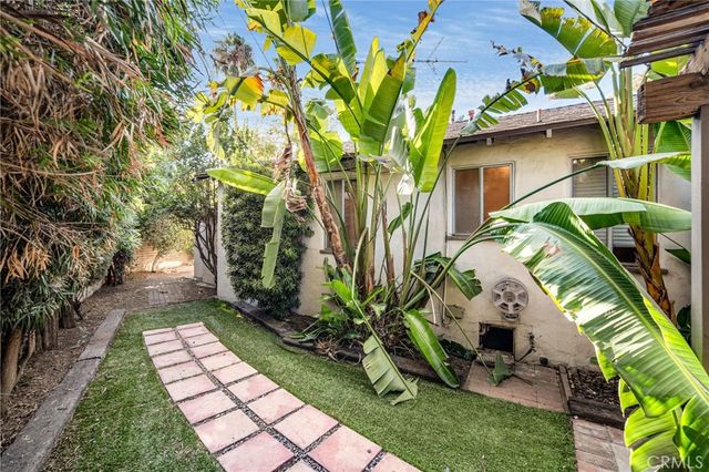 812 South, Glendale, CA 91202