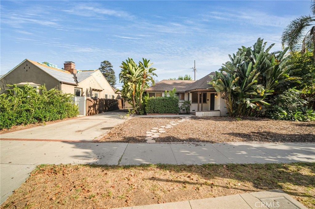 812 South, Glendale, CA 91202