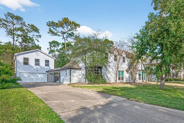 11906 Moorcreek Drive, Houston, TX 77070