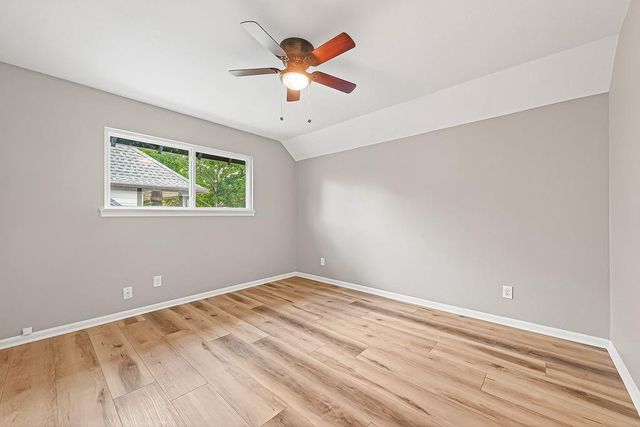 11906 Moorcreek Drive, Houston, TX 77070