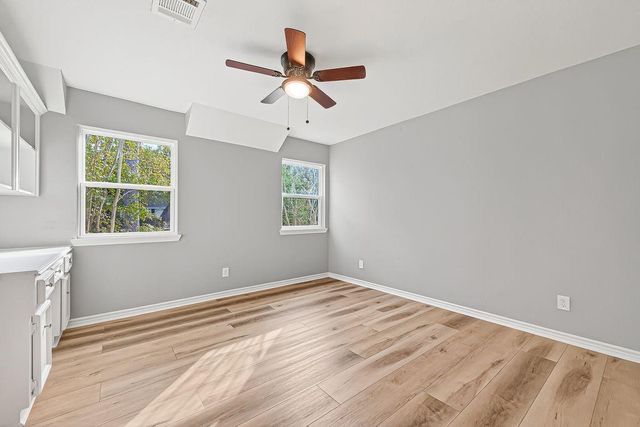 11906 Moorcreek Drive, Houston, TX 77070