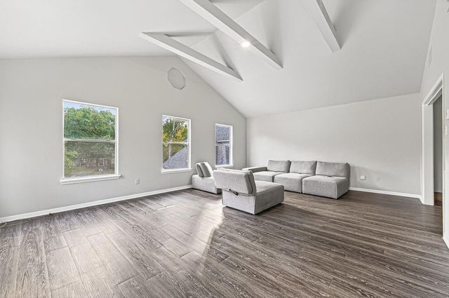 11906 Moorcreek Drive, Houston, TX 77070