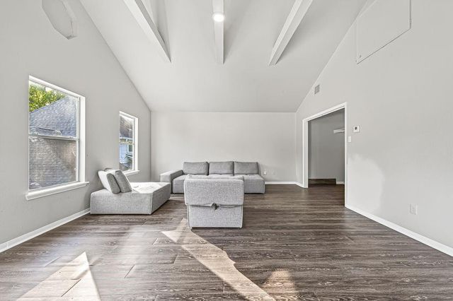 11906 Moorcreek Drive, Houston, TX 77070