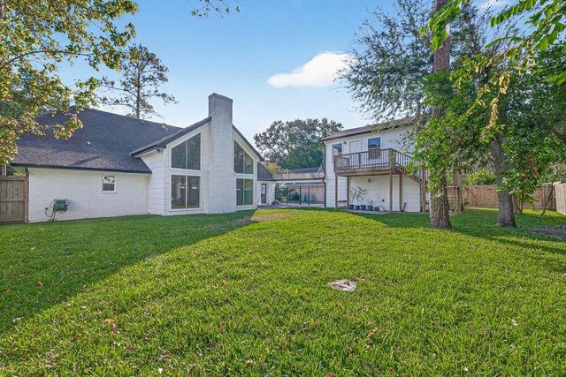 11906 Moorcreek Drive, Houston, TX 77070