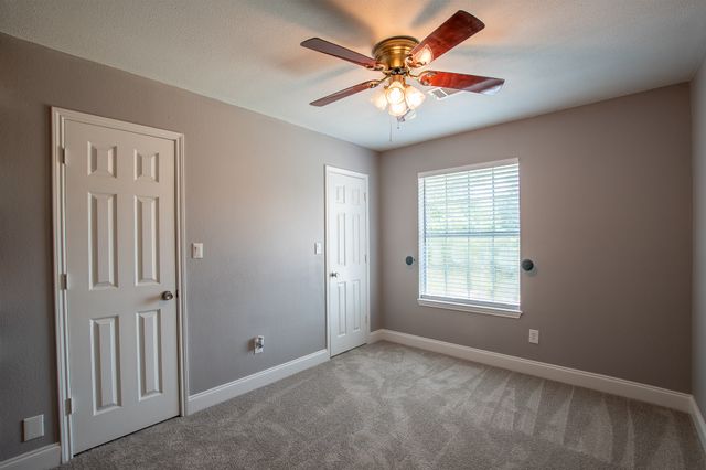 8617 Fairfax Avenue, Rowlett, TX 75089