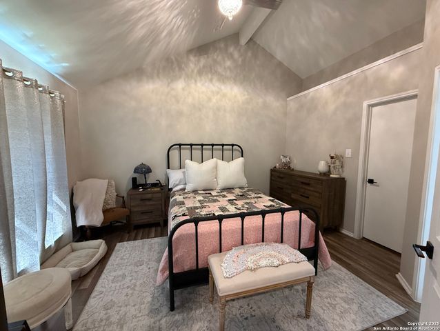 10921 Forest Farm, Live Oak, TX 78233