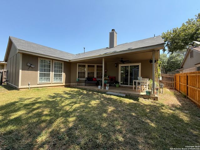 10921 Forest Farm, Live Oak, TX 78233