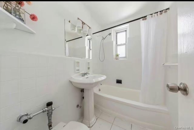 3304 93rd Street 2M, Jackson Heights, NY 11372