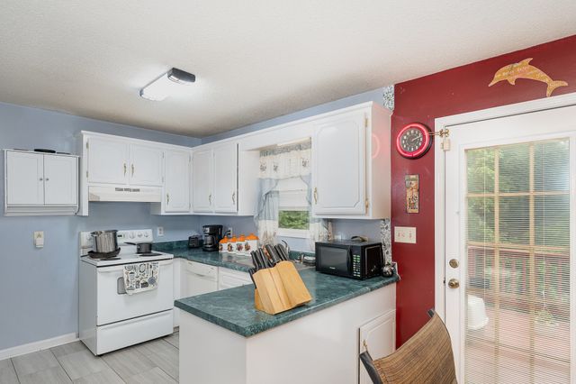 543 Skyview Dr, Ashland City, TN 37015