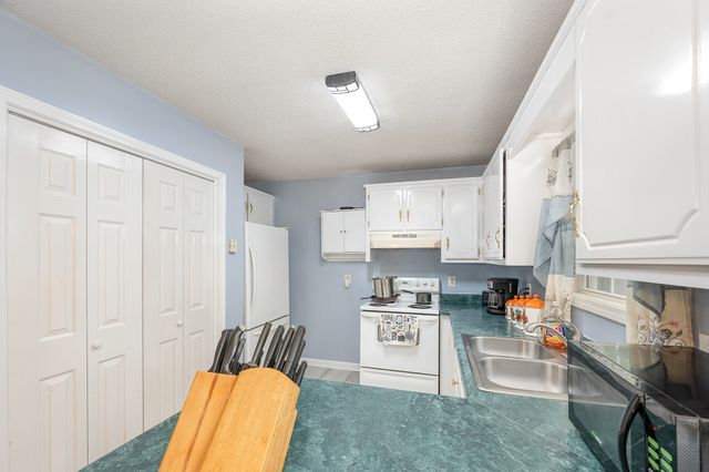 543 Skyview Dr, Ashland City, TN 37015