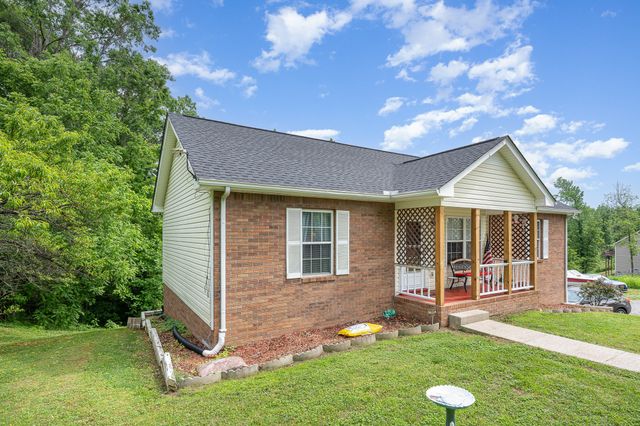 543 Skyview Dr, Ashland City, TN 37015
