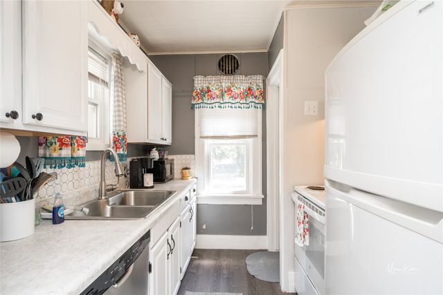 2802 Payne Road, Des Moines, IA 50310