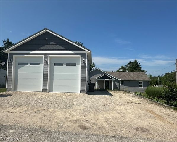 14724 Elm Drive, Newbury, OH 44065
