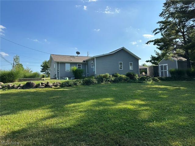 14724 Elm Drive, Newbury, OH 44065