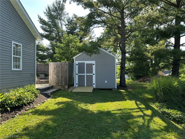 14724 Elm Drive, Newbury, OH 44065