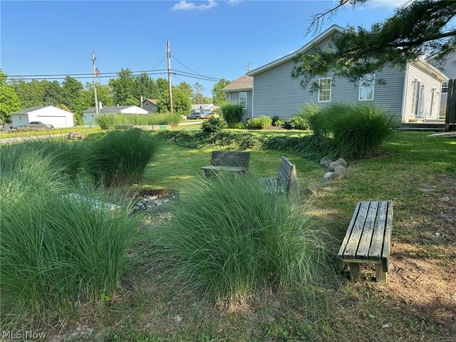 14724 Elm Drive, Newbury, OH 44065