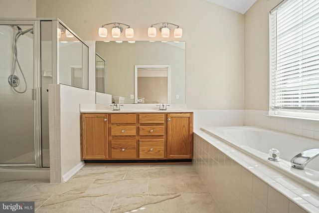 13231 AUTUMN MIST CIR, Germantown, MD 20874