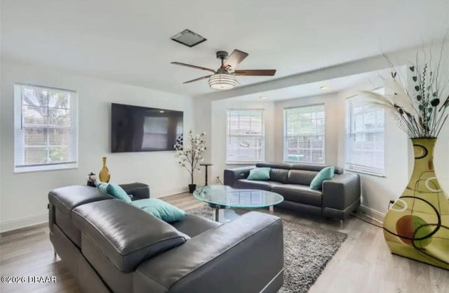 135 12th Street, Holly Hill, FL 32117