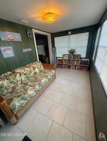 135 12th Street, Holly Hill, FL 32117