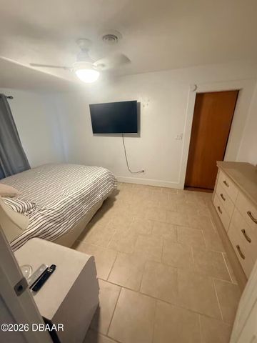 135 12th Street, Holly Hill, FL 32117