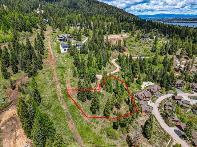 123 Veil Cave Ct, Donnelly, ID 83615