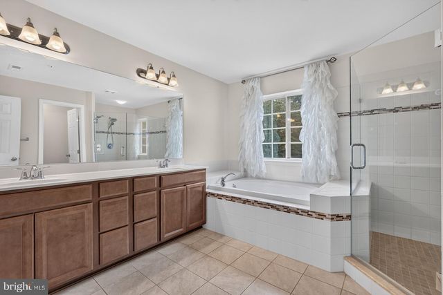 13805 CELADON CT, Hughesville, MD 20637