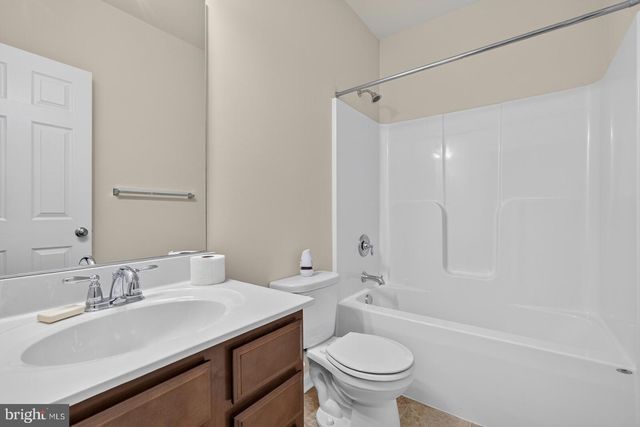 13805 CELADON CT, Hughesville, MD 20637