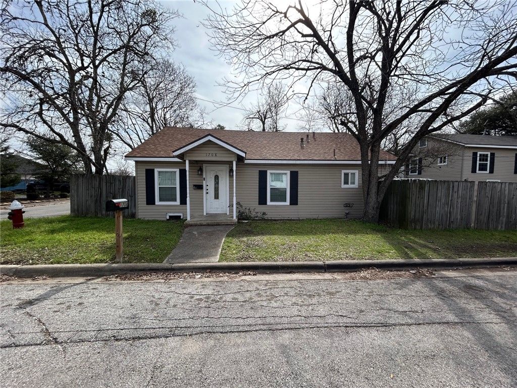 1708 Baker, Bryan, TX 77803