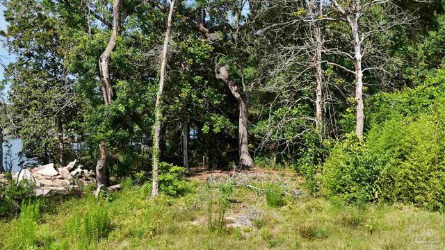 5056 San Miguel St, Milton, FL 32583