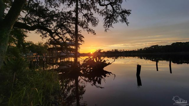 5056 San Miguel St, Milton, FL 32583