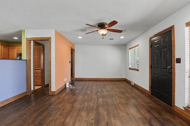 713 Hedge Drive, Oklahoma City, OK 73110
