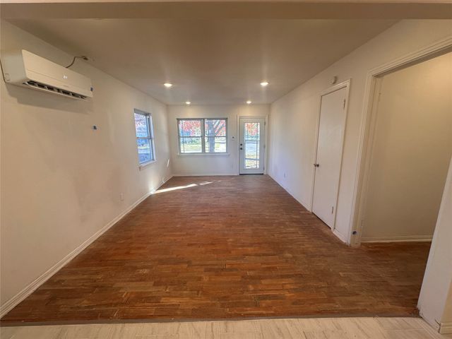 440 12th Street NE, Paris, TX 75460