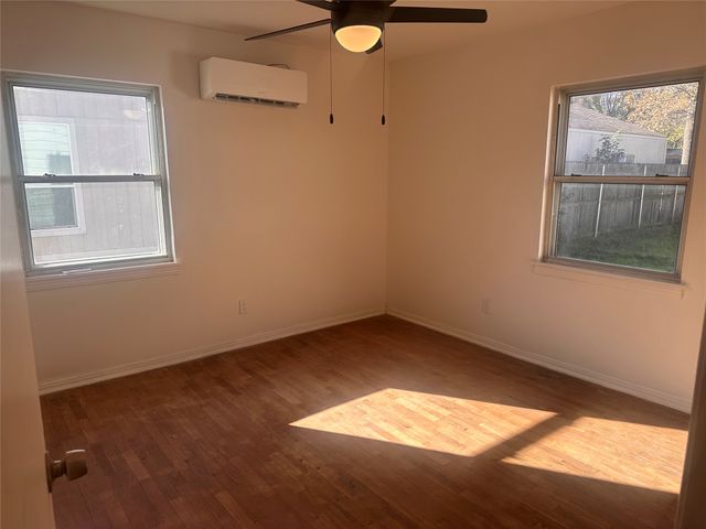 440 12th Street NE, Paris, TX 75460