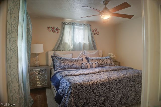 14065 Heatherwood Drive, Brook Park, OH 44142