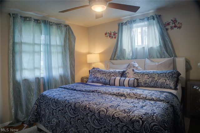 14065 Heatherwood Drive, Brook Park, OH 44142