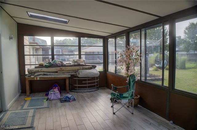 14065 Heatherwood Drive, Brook Park, OH 44142
