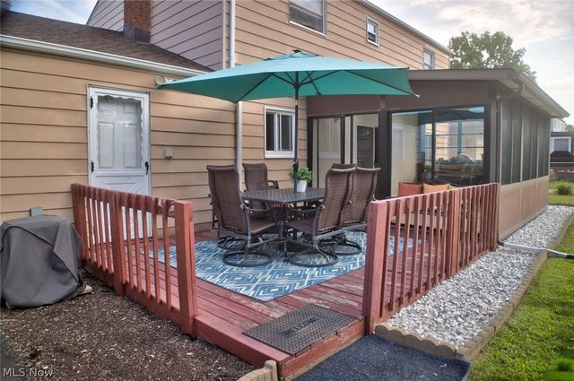 14065 Heatherwood Drive, Brook Park, OH 44142