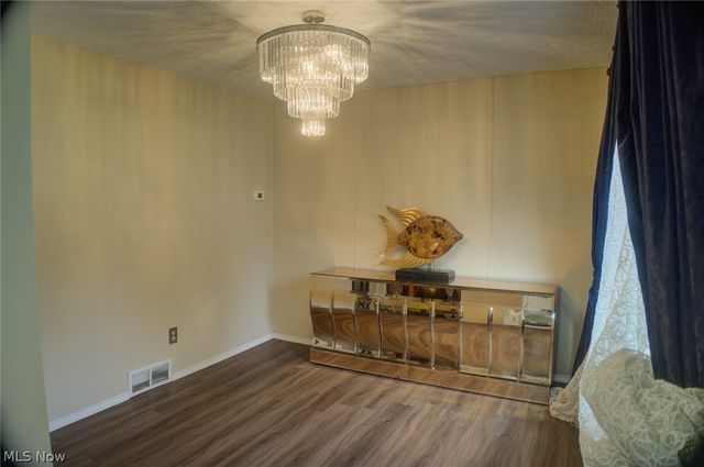 14065 Heatherwood Drive, Brook Park, OH 44142