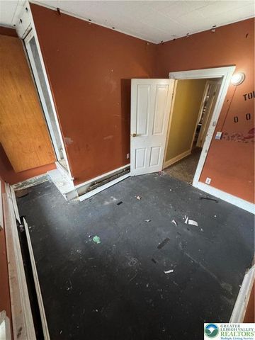 4856 Huckleberry Road, South Whitehall Twp, PA 18069