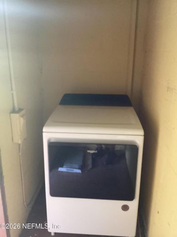 3913 MISSION Drive 7, Jacksonville, FL 32217