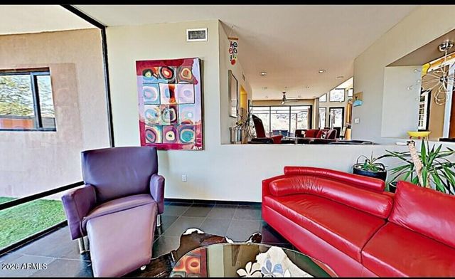 2201 E Euclid Avenue, Phoenix, AZ 85042
