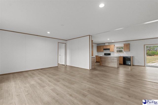 6613 Strickland Rd., Green Sea, SC 29545