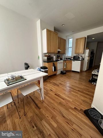 1541 W THOMPSON ST, Philadelphia, PA 19121