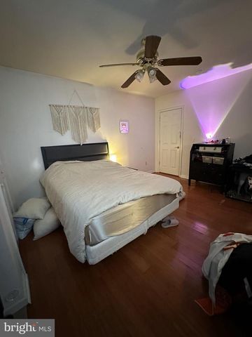 1541 W THOMPSON ST, Philadelphia, PA 19121